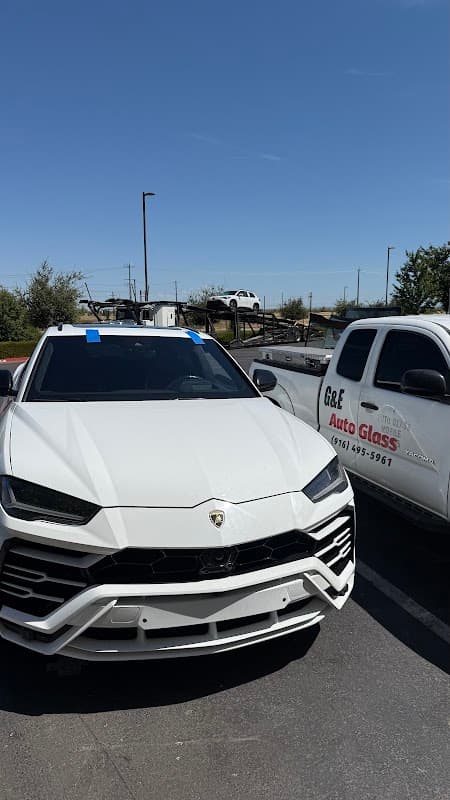 Mobile auto glass service — on-site windshield install